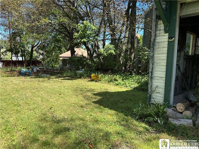 71 Myrtle Street, Jamestown, NY 14701