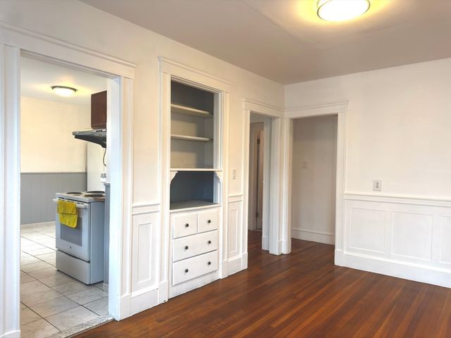 40 Almont St 2, Medford, MA 02155