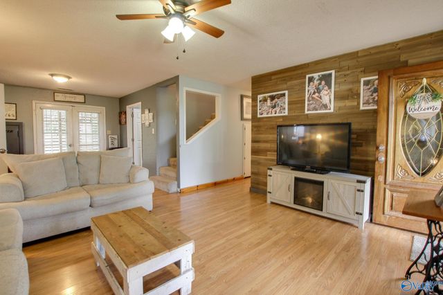 1953 County Road 108, Town Creek, AL 35672