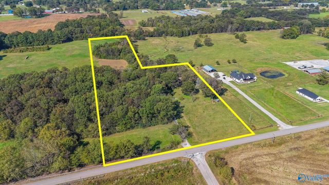 1953 County Road 108, Town Creek, AL 35672