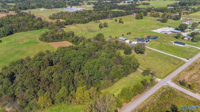 1953 County Road 108, Town Creek, AL 35672