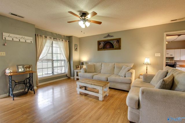 1953 County Road 108, Town Creek, AL 35672