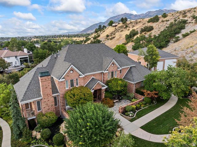 8908 S COBBLE CANYON CIR, Sandy, UT 84093