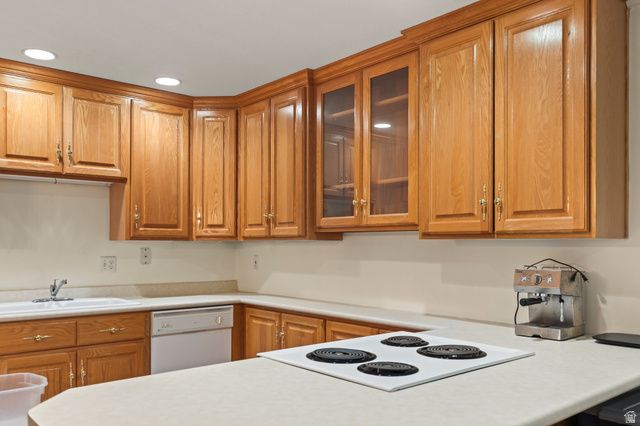 8908 S COBBLE CANYON CIR, Sandy, UT 84093