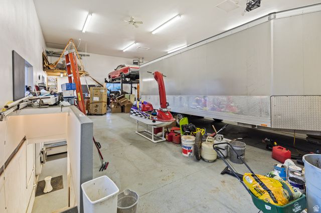 8908 S COBBLE CANYON CIR, Sandy, UT 84093