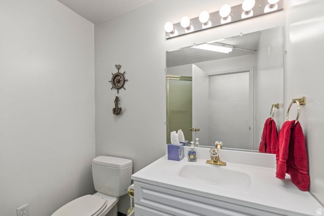 8908 S COBBLE CANYON CIR, Sandy, UT 84093