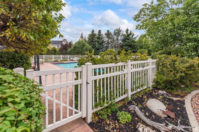 8908 S COBBLE CANYON CIR, Sandy, UT 84093