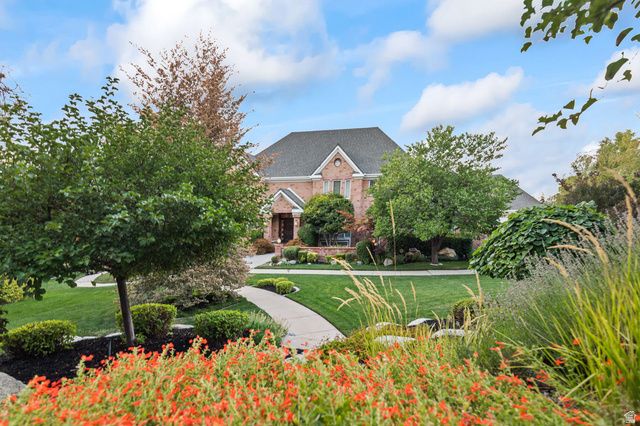 8908 S COBBLE CANYON CIR, Sandy, UT 84093