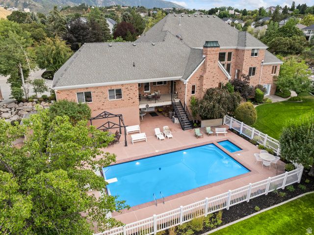 8908 S COBBLE CANYON CIR, Sandy, UT 84093