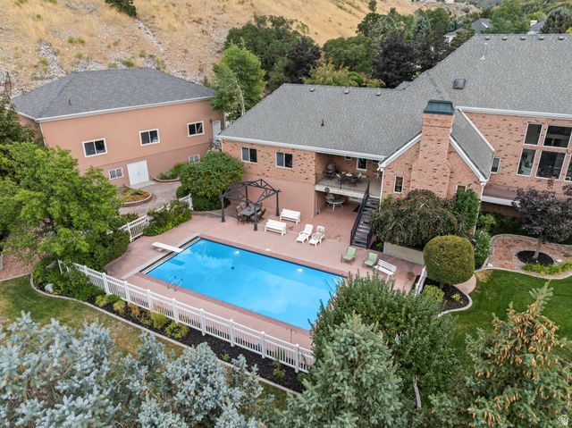 8908 S COBBLE CANYON CIR, Sandy, UT 84093