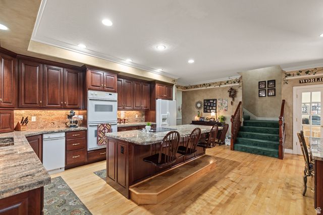 8908 S COBBLE CANYON CIR, Sandy, UT 84093