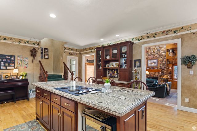 8908 S COBBLE CANYON CIR, Sandy, UT 84093