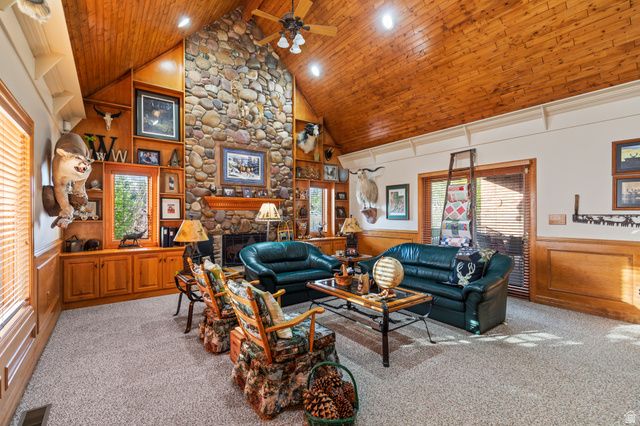 8908 S COBBLE CANYON CIR, Sandy, UT 84093
