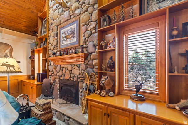 8908 S COBBLE CANYON CIR, Sandy, UT 84093