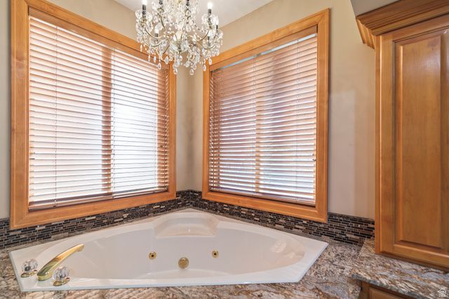 8908 S COBBLE CANYON CIR, Sandy, UT 84093