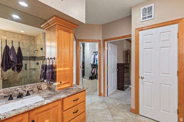 8908 S COBBLE CANYON CIR, Sandy, UT 84093