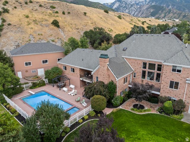 8908 S COBBLE CANYON CIR, Sandy, UT 84093
