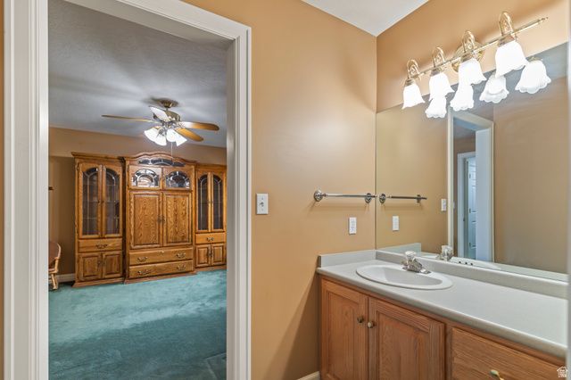 8908 S COBBLE CANYON CIR, Sandy, UT 84093