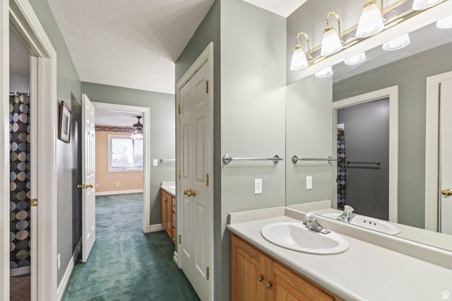 8908 S COBBLE CANYON CIR, Sandy, UT 84093