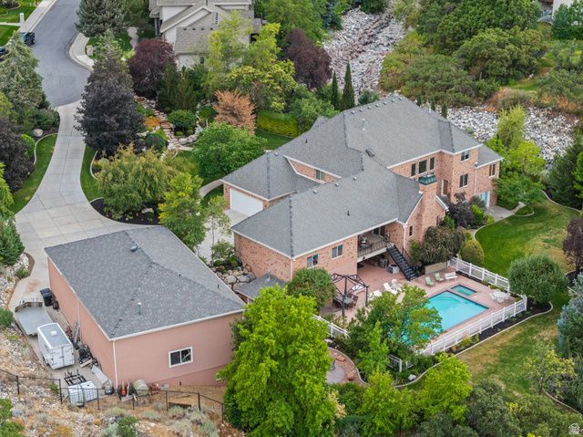 8908 S COBBLE CANYON CIR, Sandy, UT 84093