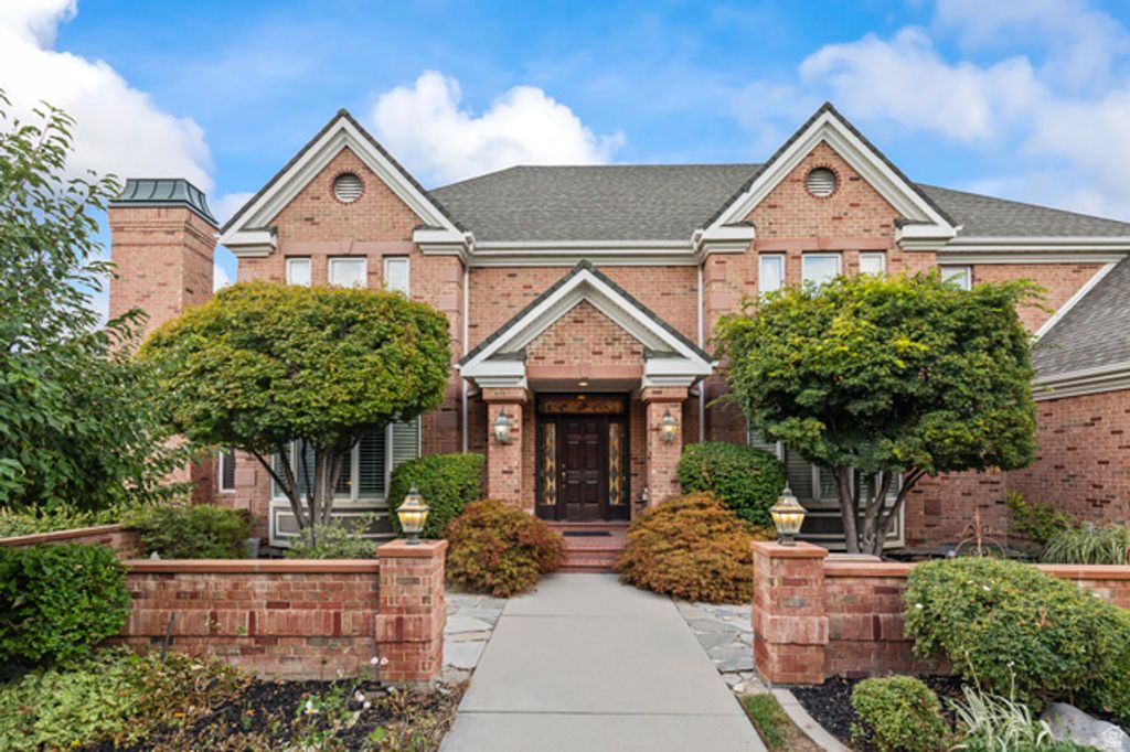 8908 S COBBLE CANYON CIR, Sandy, UT 84093