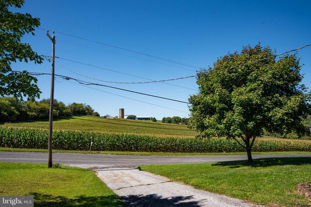 2235 E DEEP RUN RD, Manchester, MD 21102