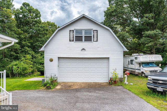 2235 E DEEP RUN RD, Manchester, MD 21102