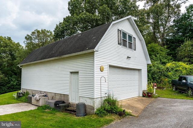 2235 E DEEP RUN RD, Manchester, MD 21102
