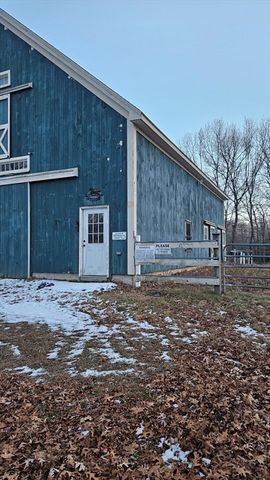 288 High Street, Uxbridge, MA 01569