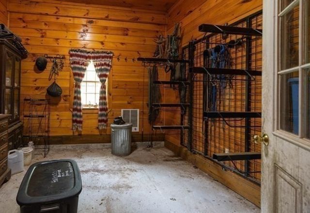 288 High Street, Uxbridge, MA 01569