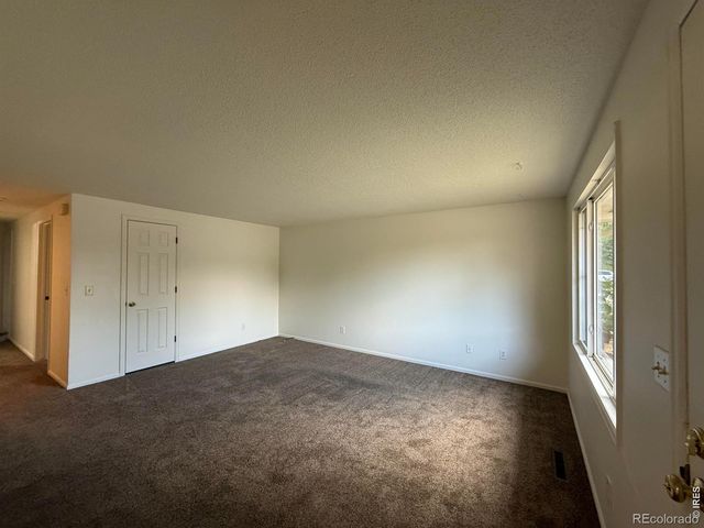 2718 5th Street SW, Loveland, CO 80537