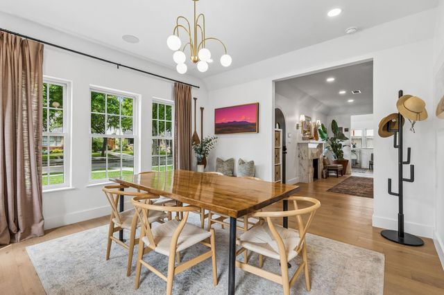 5526 Mercedes Avenue, Dallas, TX 75206