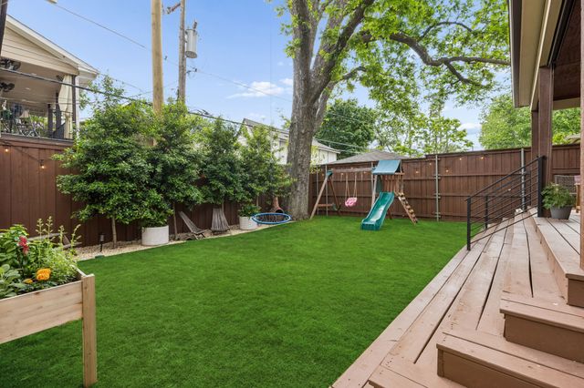 5526 Mercedes Avenue, Dallas, TX 75206
