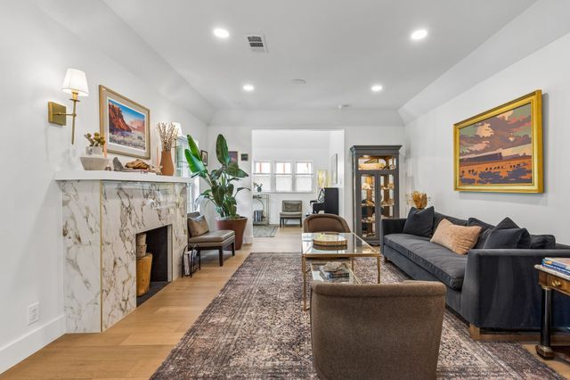 5526 Mercedes Avenue, Dallas, TX 75206