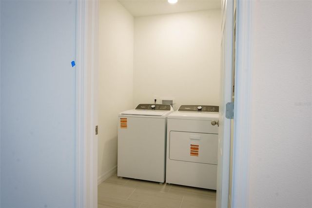 2393 WHITE TAIL STREET, Davenport, FL 33837