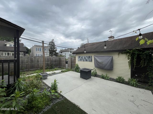 1822 7th Street, Rensselaer, NY 12144