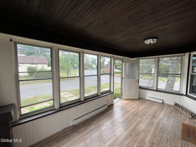 1822 7th Street, Rensselaer, NY 12144