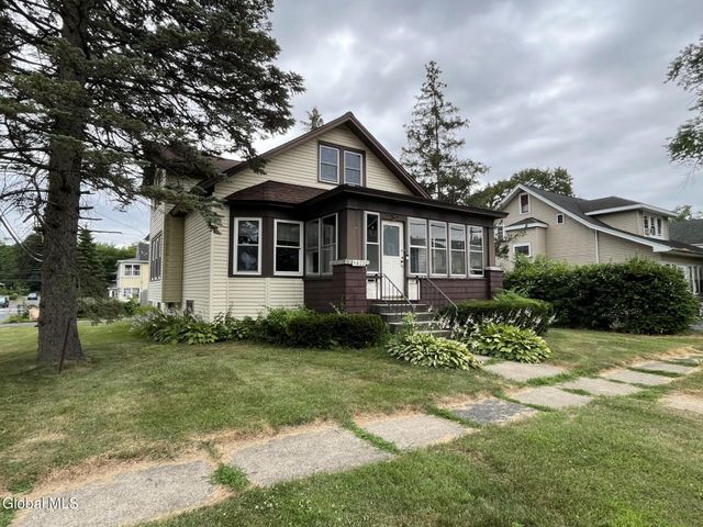 1822 7th Street, Rensselaer, NY 12144