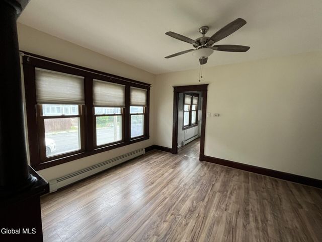 1822 7th Street, Rensselaer, NY 12144