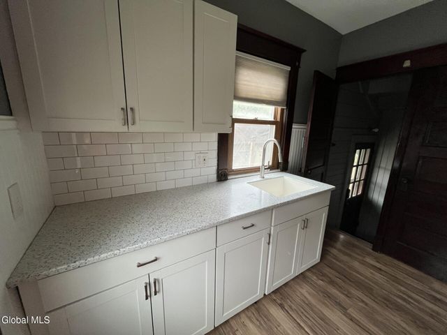 1822 7th Street, Rensselaer, NY 12144