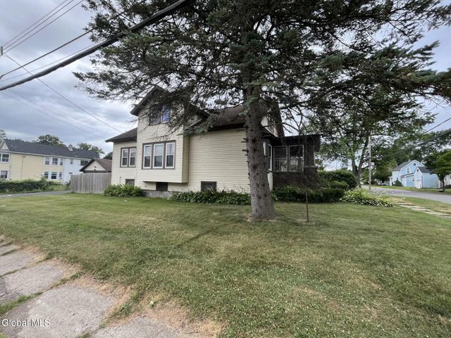 1822 7th Street, Rensselaer, NY 12144