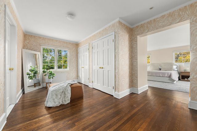 4725 INDEPENDENCE Avenue, New York City, NY 10471