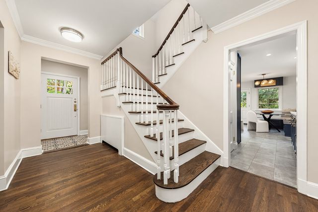 4725 INDEPENDENCE Avenue, New York City, NY 10471