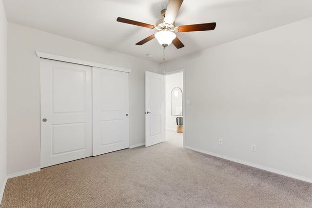 1630 Tierra Alta Court NW, Los Lunas, NM 87031