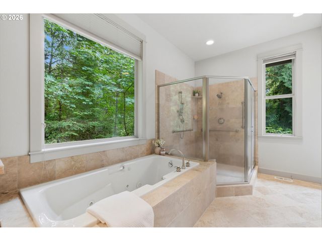 41370 Se BACON CREEK Ln, Sandy, OR 97055
