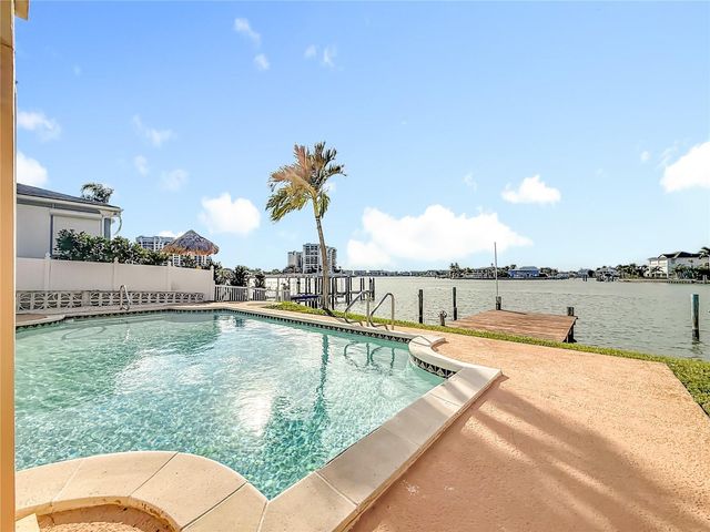 1135 81ST STREET S, St Petersburg, FL 33707