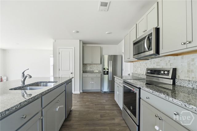 276 Caribbean Village Drive, Guyton, GA 31312