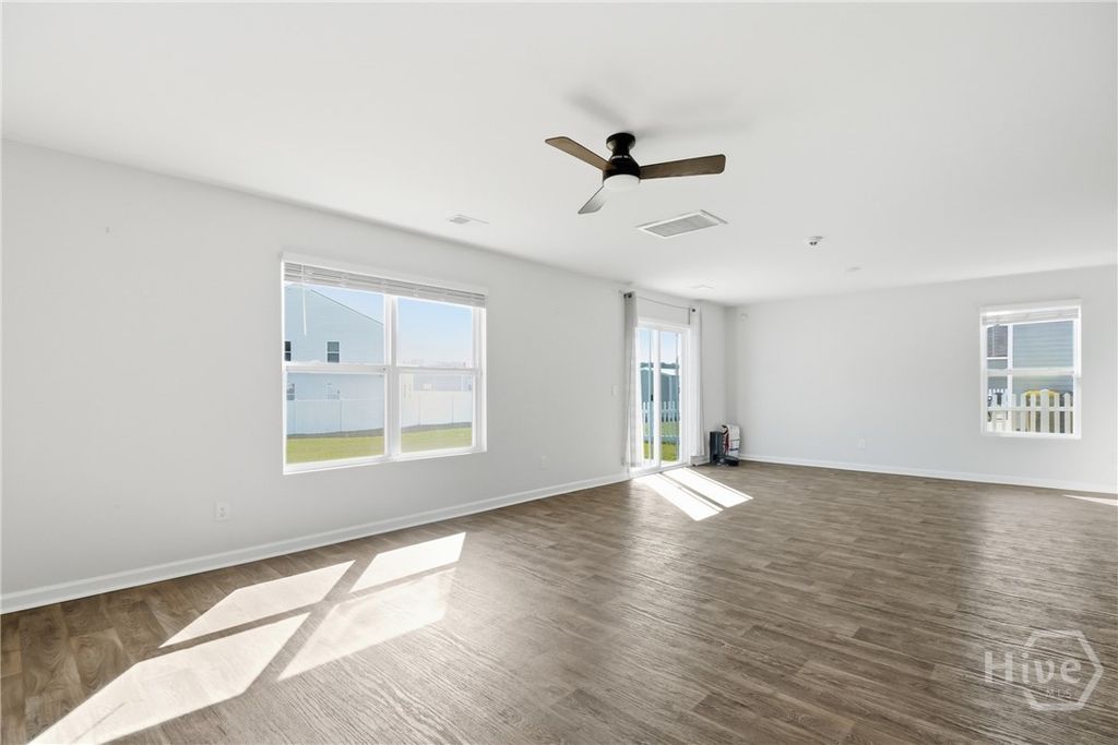 Image 12 of property listing at 276 Caribbean Village Drive, Guyton, GA 31312