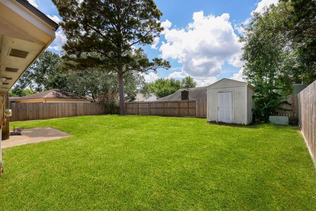 7423 Towerview Lane, Houston, TX 77489