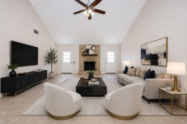7423 Towerview Lane, Houston, TX 77489